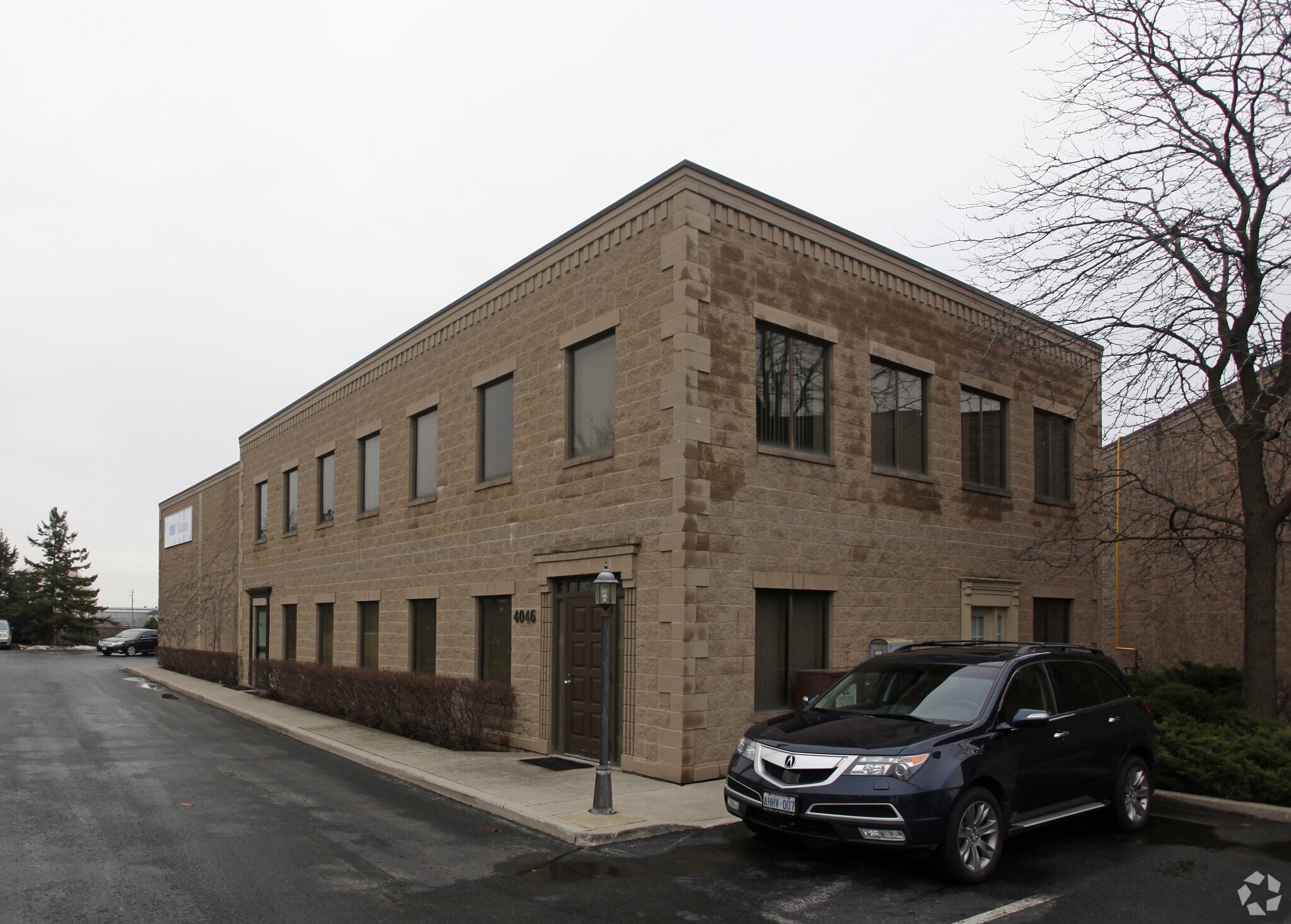 4046 Mainway, Burlington, ON for sale Primary Photo- Image 1 of 1