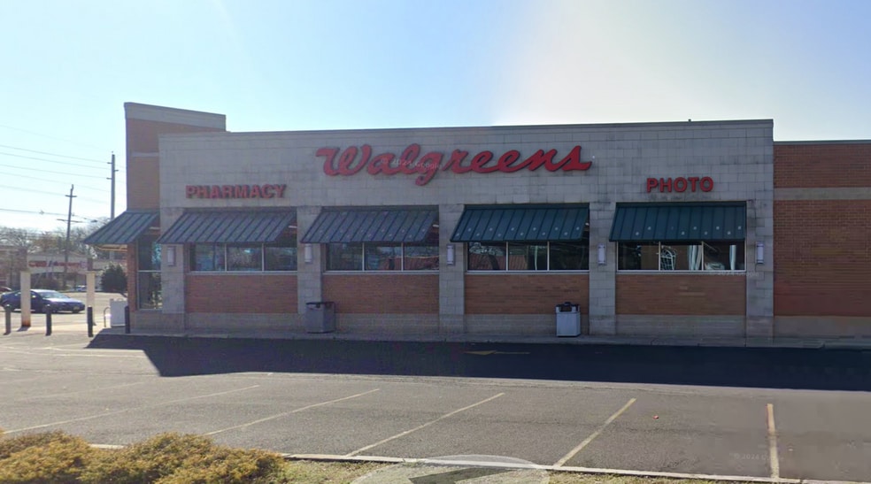 20 W Kings Hwy, Mount Ephraim, NJ for lease - Building Photo - Image 3 of 9