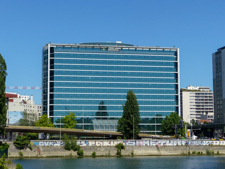 Quai Du Président Paul Doumer, Courbevoie for lease - Building Photo - Image 3 of 16