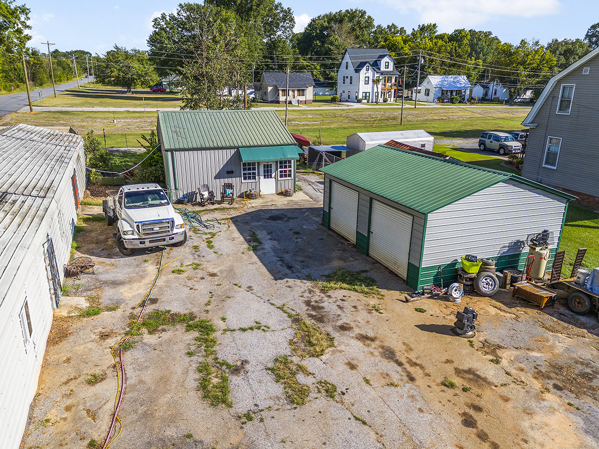 106 Lucas Ave, Laurens, SC for sale Building Photo- Image 1 of 26