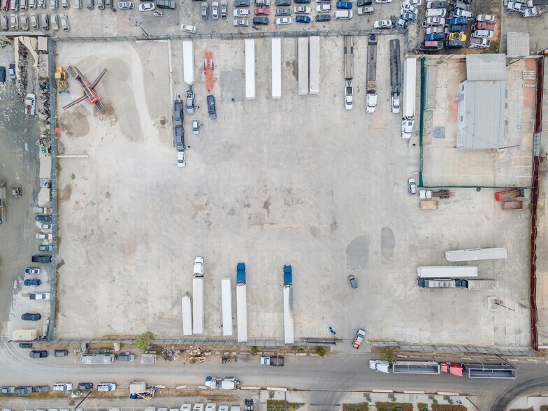 11311 Pendleton St, Sun Valley, CA 91352 M3 Zoning Immediate