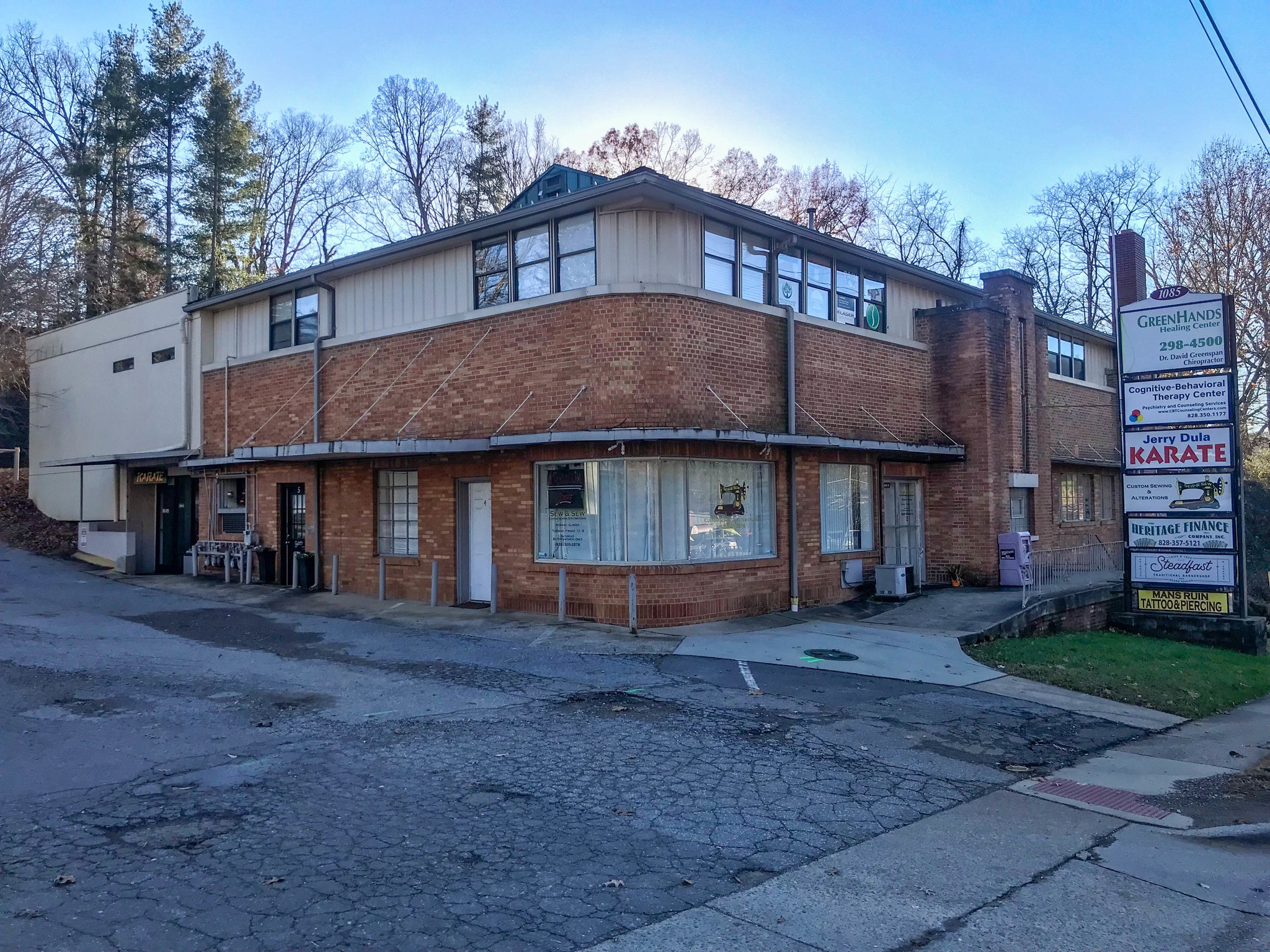 1085 Tunnel Rd, Asheville, NC for lease Building Photo- Image 1 of 17