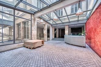 4 Rue De La Pierre Levée, Paris for sale Lobby- Image 2 of 13