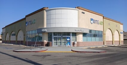 47985 Monroe St, Indio, CA for lease Interior Photo- Image 1 of 2