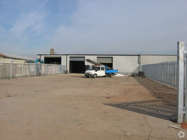 St Johns Rd, Grays for sale Primary Photo- Image 1 of 1