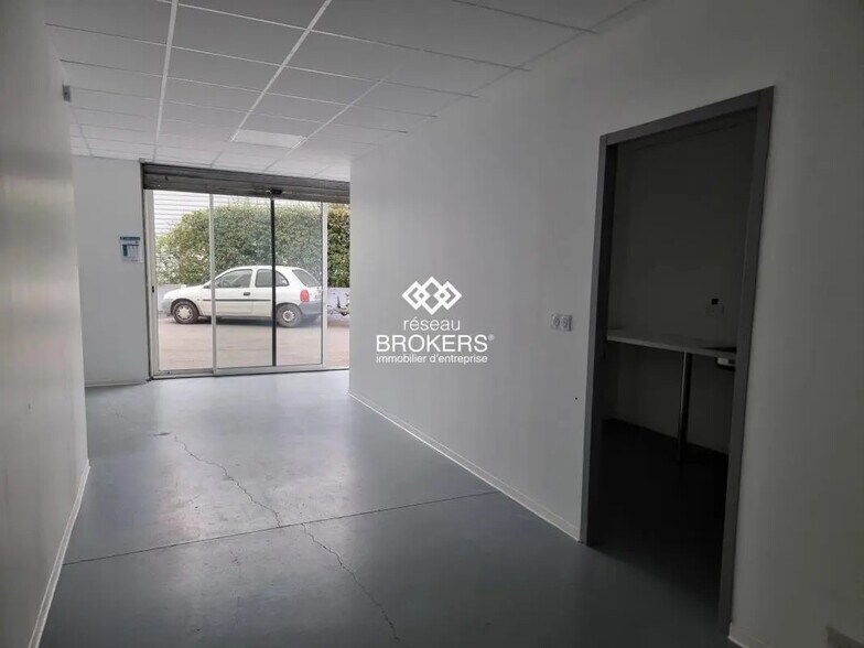 Industrial in Mauguio for lease - Interior Photo - Image 3 of 6