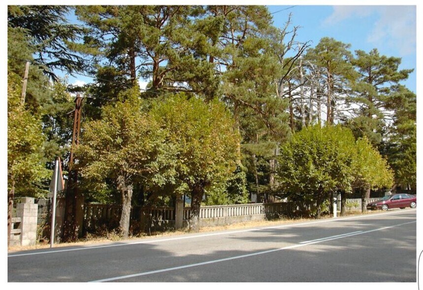 Land in El Espinar for sale - Building Photo - Image 1 of 5