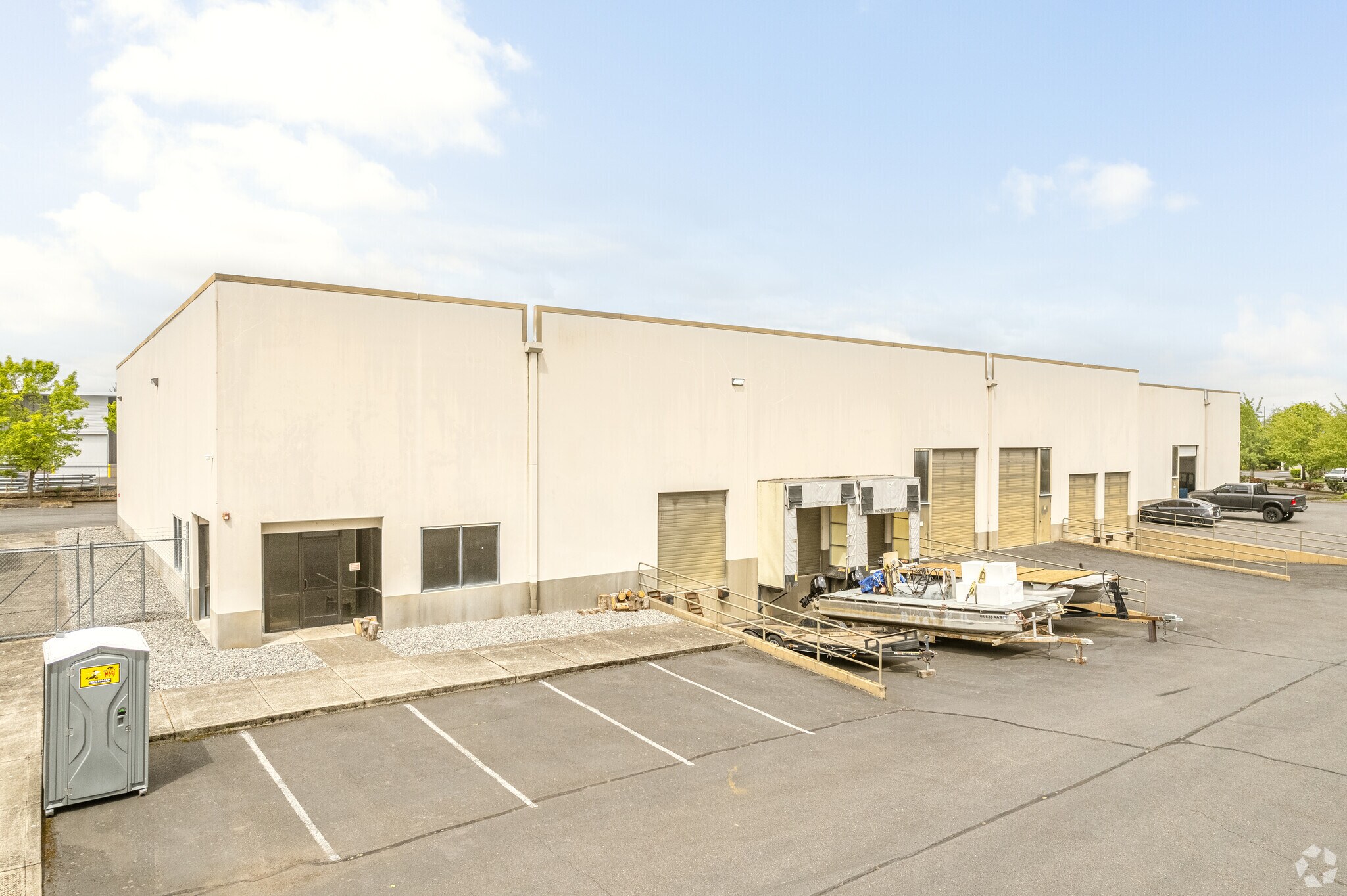 301 S Redwood St, Canby, OR for sale Primary Photo- Image 1 of 1