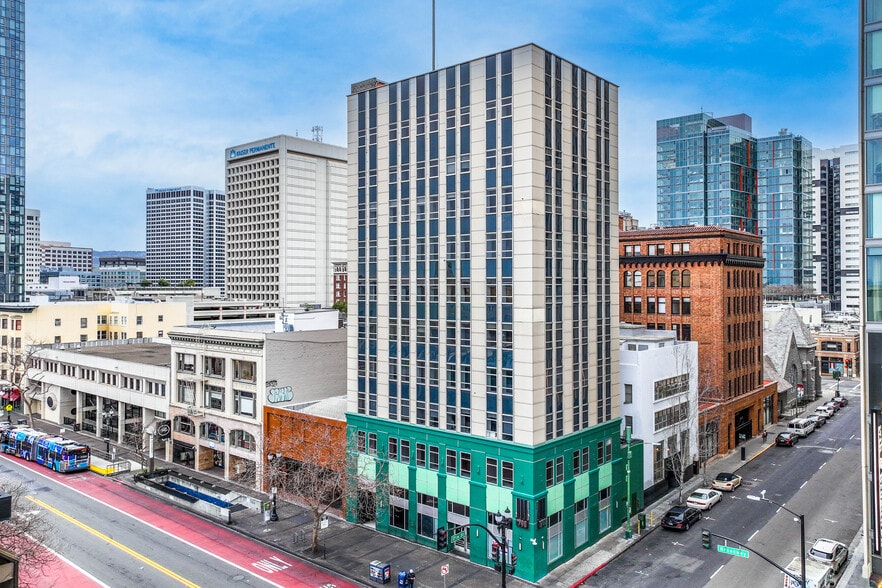 1700 Broadway, Oakland, CA for lease - Building Photo - Image 1 of 21