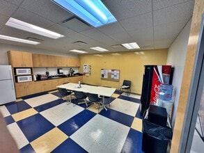 119 Hamilton Park Dr, Tallahassee, FL for lease Building Photo- Image 2 of 6