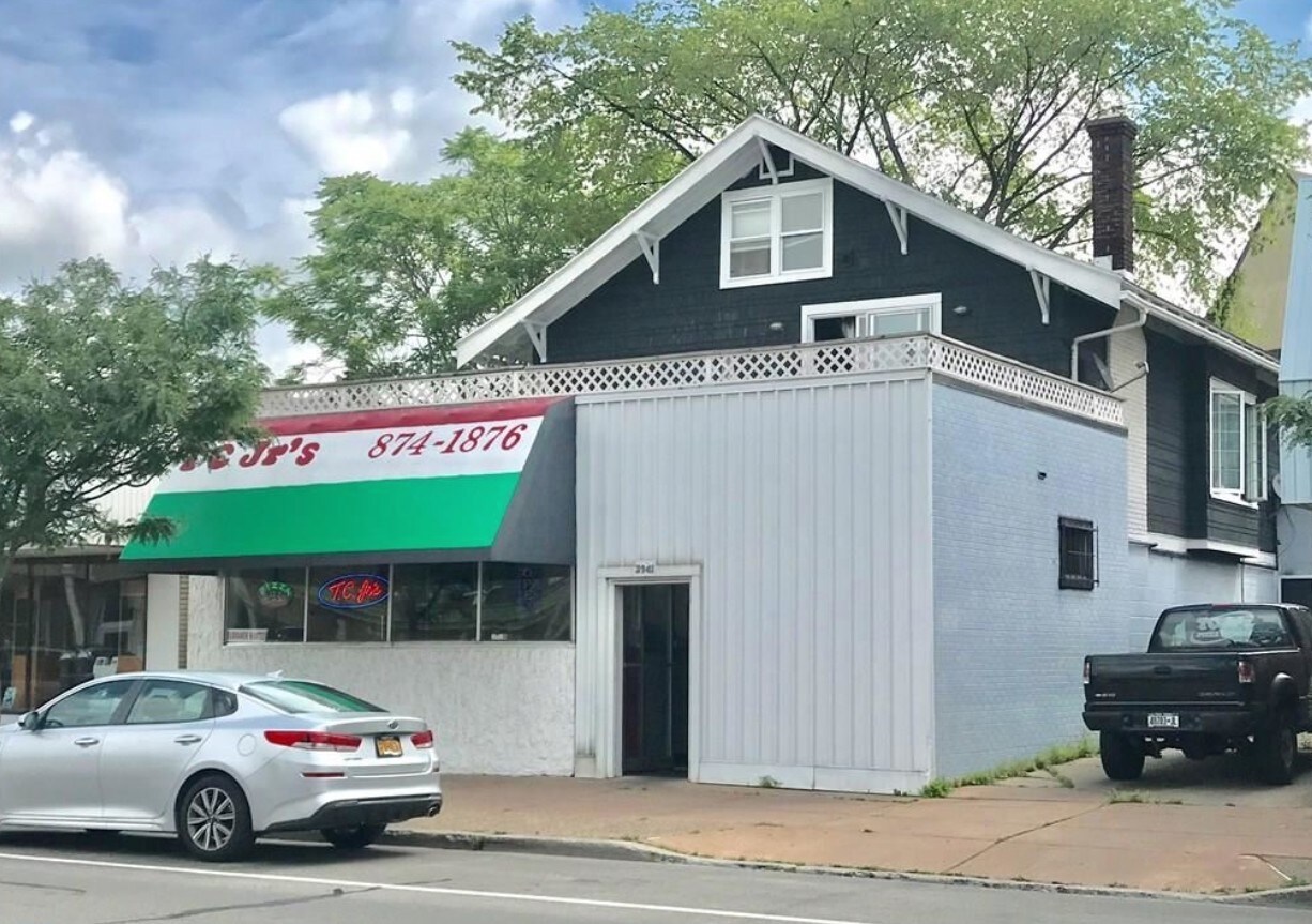 2941 Delaware Ave, Kenmore, NY for sale Primary Photo- Image 1 of 1