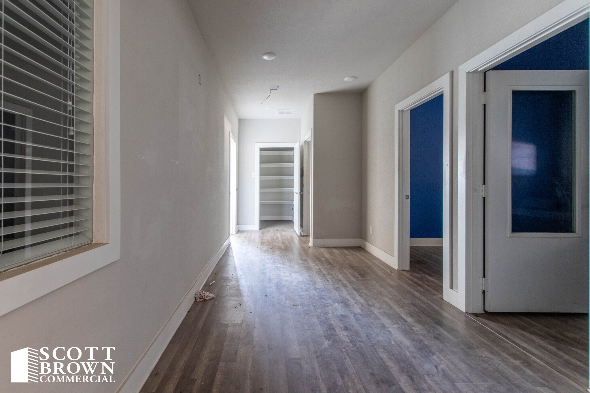 900 Utility Rd, Sanger, TX for lease Interior Photo- Image 1 of 5