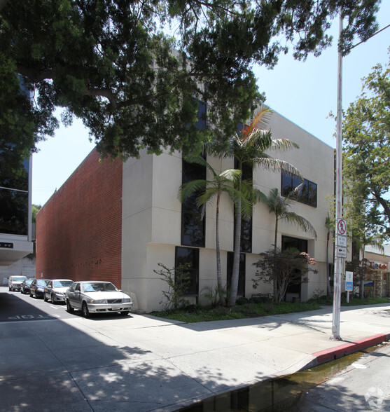 1445 Huntington Dr, South Pasadena, CA for lease - Primary Photo - Image 1 of 10