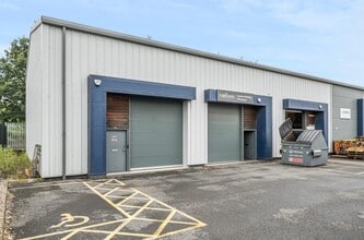 Sadler Rd, Lincoln for lease Building Photo- Image 1 of 4