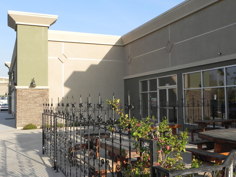 2083 Orange Tree Ln, Redlands, CA for lease - Building Photo - Image 3 of 7