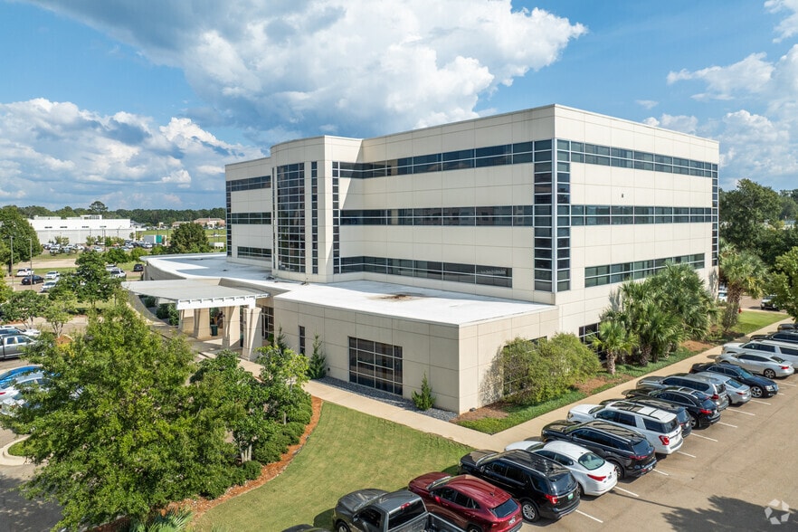 2550 Flowood Dr, Flowood, MS for sale - Primary Photo - Image 1 of 1