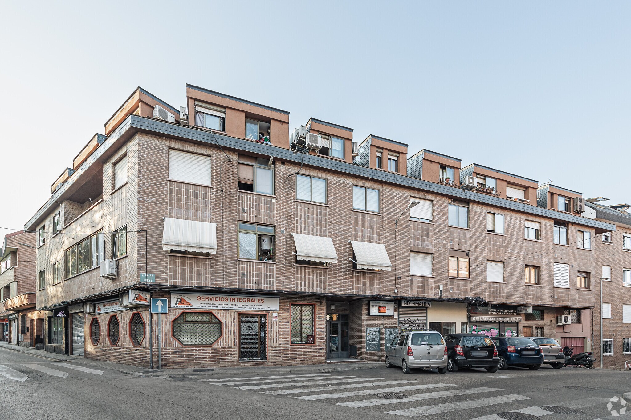 Calle Nueva, 16, Las Rozas de Madrid, Madrid for sale Primary Photo- Image 1 of 3