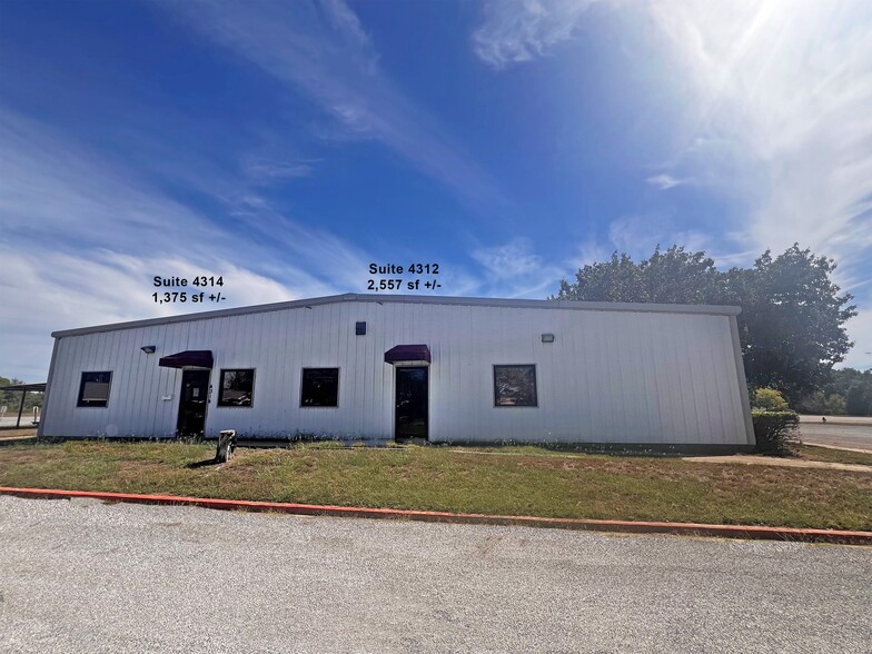 4310-4314 W Highway 70, Durant, OK for sale - Building Photo - Image 3 of 8