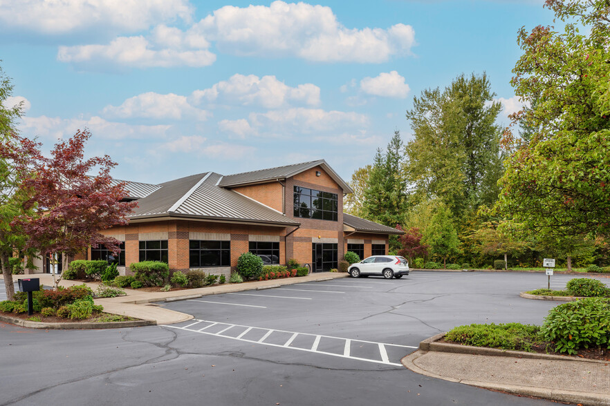 8699 SW Sun Pl, Wilsonville, OR for sale - Building Photo - Image 3 of 9