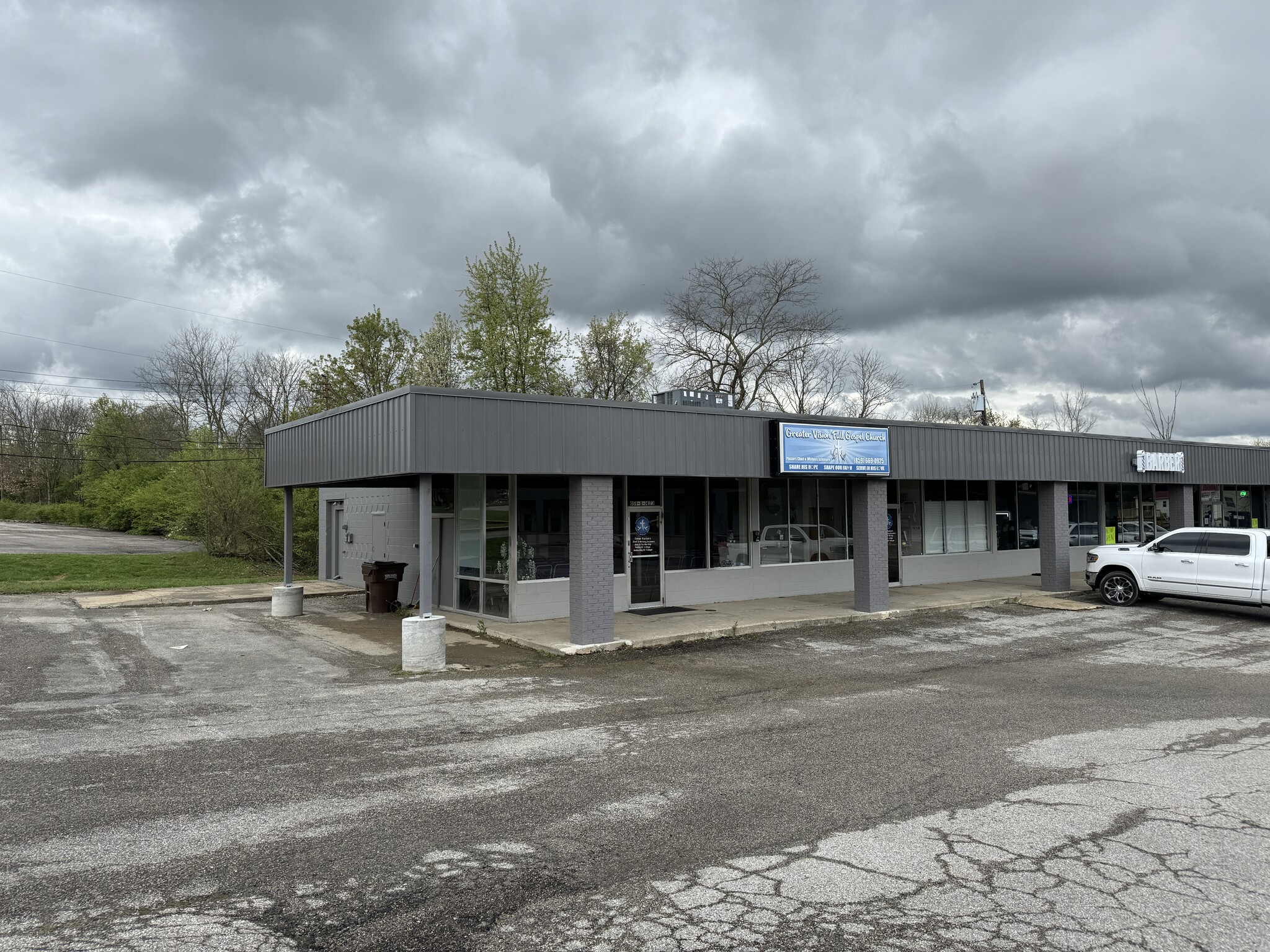 6465-6473 Taylor Mill Rd, Independence, KY for lease Building Photo- Image 1 of 5