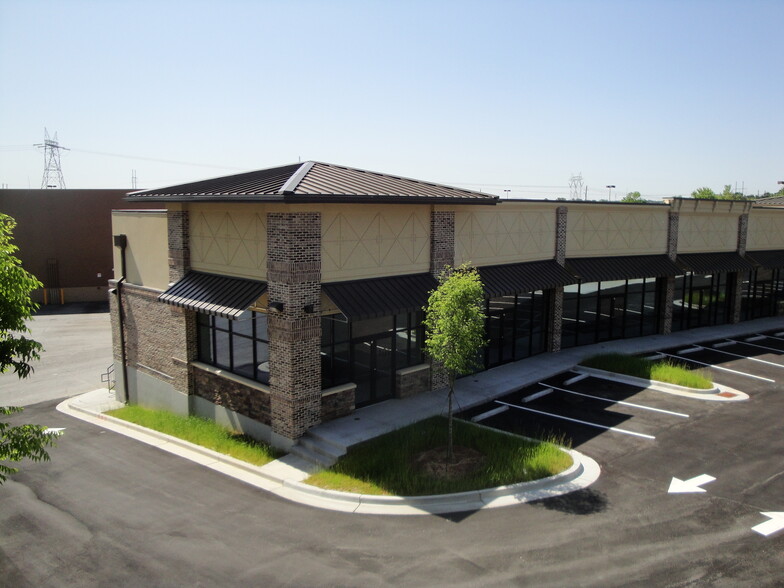 4020 Satellite Blvd, Duluth, GA for lease - Building Photo - Image 2 of 10