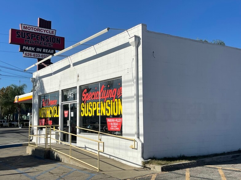 1143 W Foothill Blvd, Azusa, CA for sale - Building Photo - Image 3 of 10