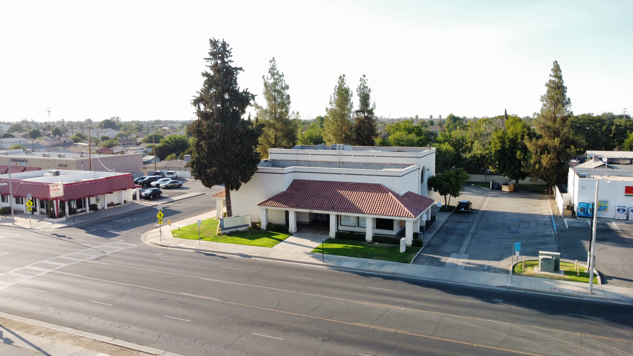 1101 Cecil Ave, Delano, CA for lease Building Photo- Image 1 of 7