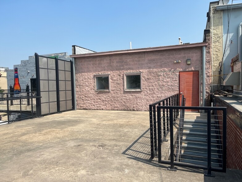 20 W Chicago Ave, Naperville, IL for sale - Building Photo - Image 2 of 8