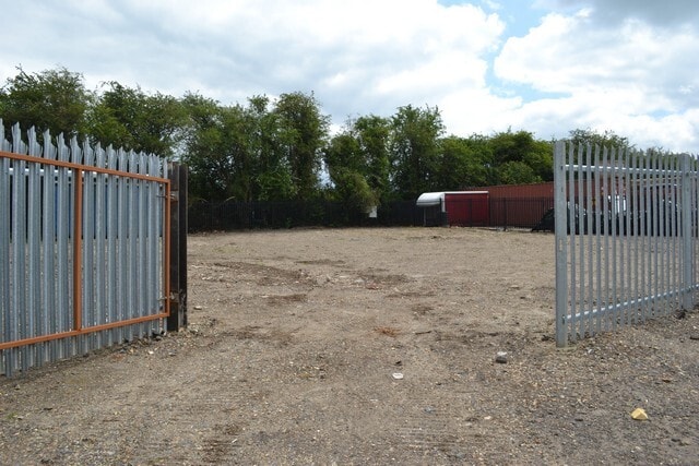 Hawthorn Ln, Four Marks for lease - Other - Image 3 of 10