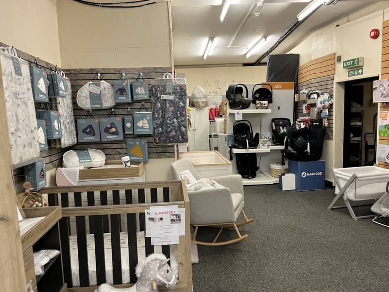 28-30 Fore St, St Austell for lease - Interior Photo - Image 3 of 4