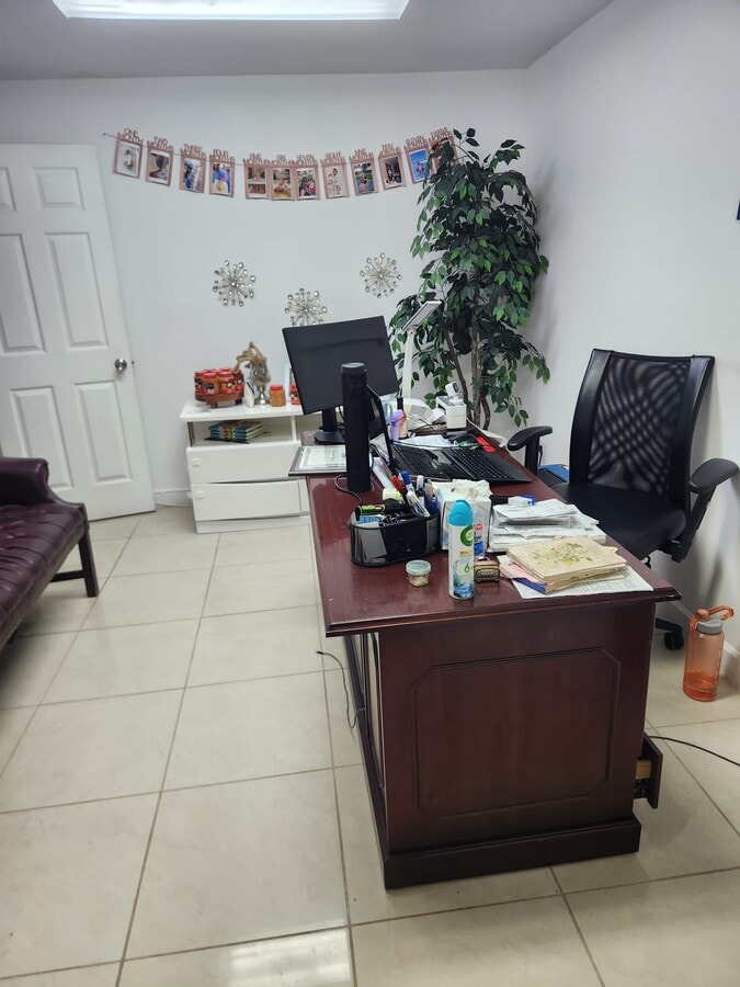 1800-1812 SW 7th Ave, Pompano Beach, FL 33060 - Unit 1800 -  - Interior Photo - Image 1 of 5