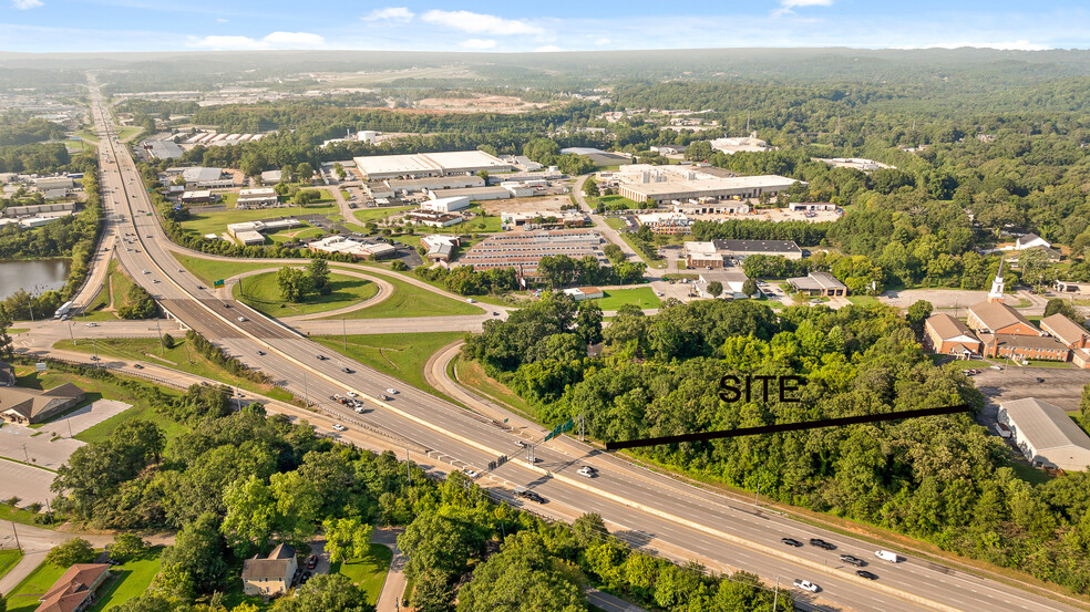 4511-4517 Bonny Oaks Dr, Chattanooga, TN for sale - Aerial - Image 3 of 6