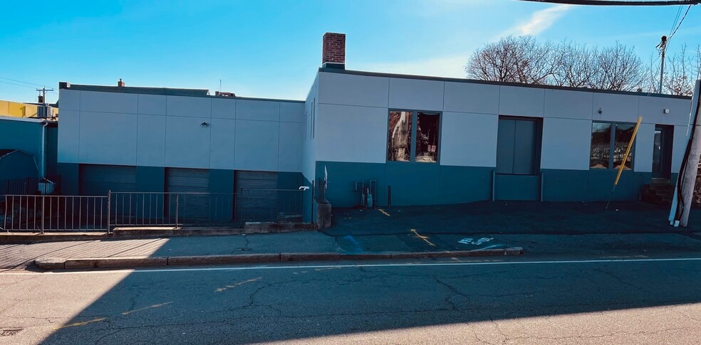 90 School St, Quincy, MA for sale - Building Photo - Image 1 of 9