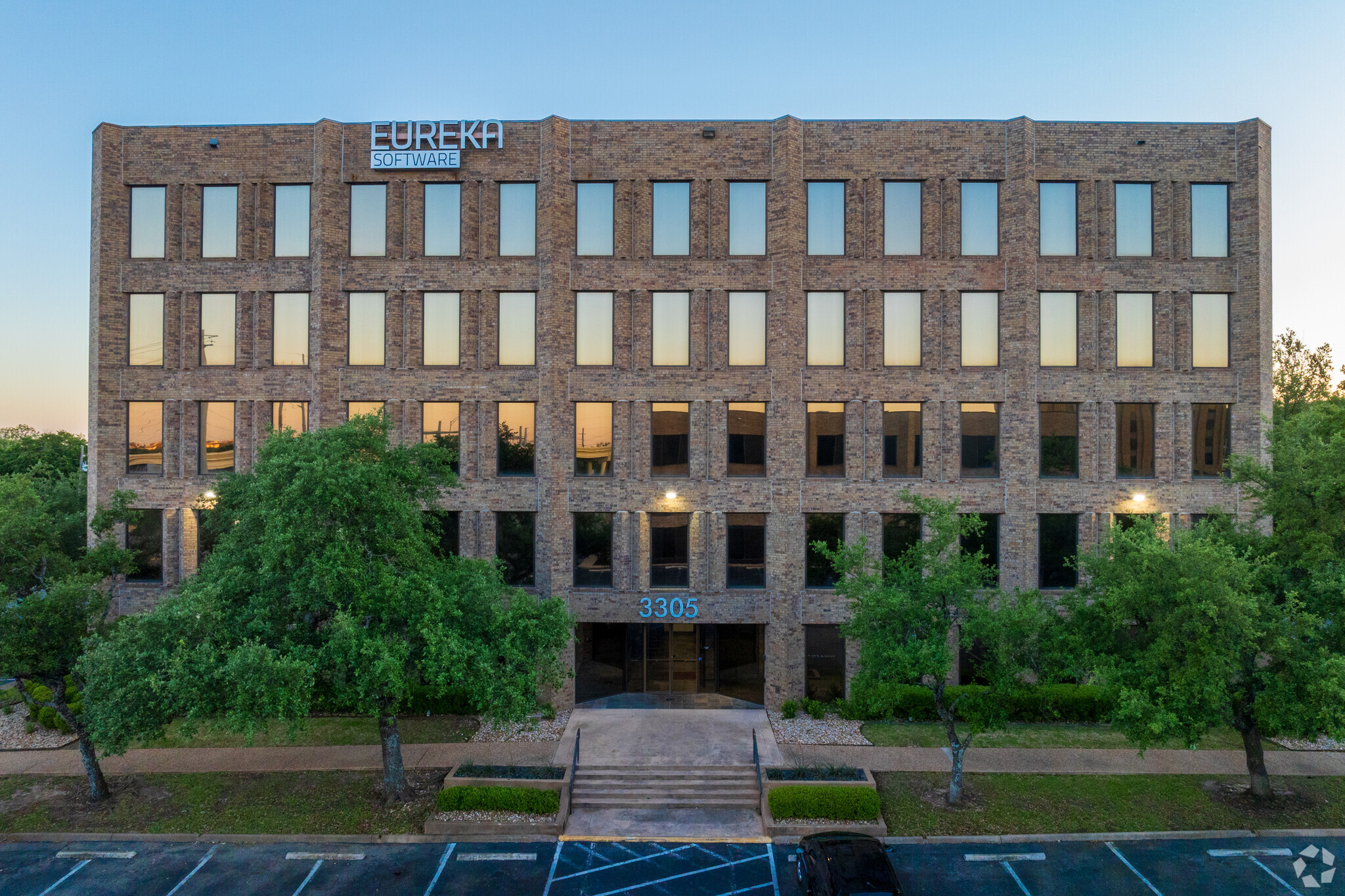 3301-3305 Northland Dr, Austin, TX for lease Building Photo- Image 1 of 30