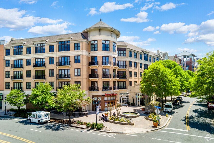 20-36 Maryland Ave, Rockville, MD for lease - Building Photo - Image 1 of 12