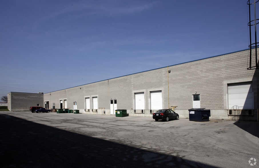 40 Ironside Cres, Toronto, ON for lease - Building Photo - Image 2 of 8