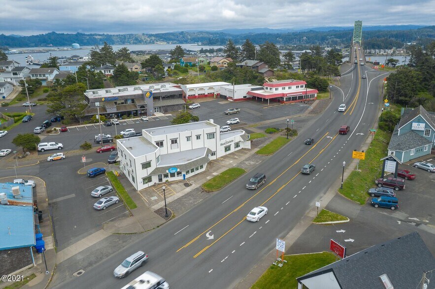 1107 SW Coast Hwy, Newport, OR for sale - Building Photo - Image 1 of 1
