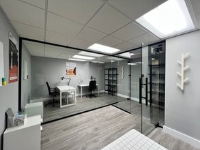 8200-8358 NW 30th Ter, Doral, FL for lease Interior Photo- Image 1 of 9