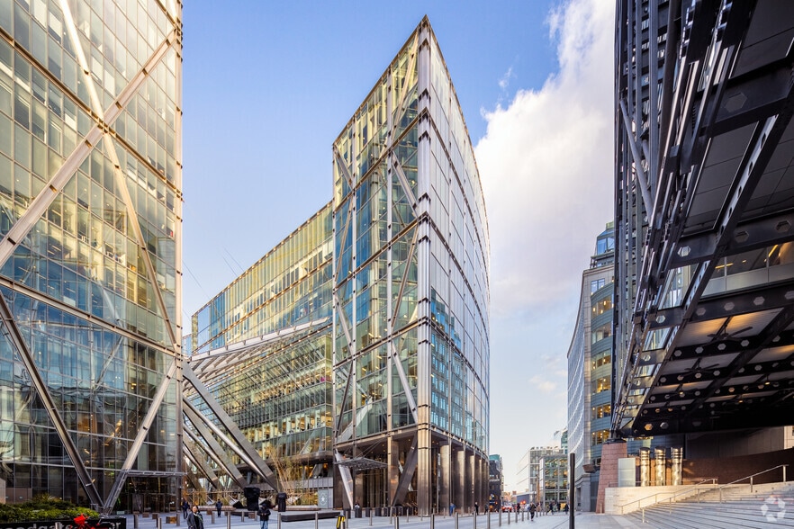 201 Bishopsgate, London for lease - Building Photo - Image 3 of 60