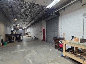 125 W 34th St, Covington, KY for lease Interior Photo- Image 2 of 11