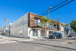 1104 Highland Ave, Manhattan Beach CA - Commercial Kitchen