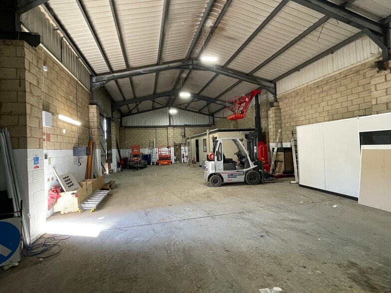 Salisbury Rd, Tidworth for lease - Building Photo - Image 2 of 6