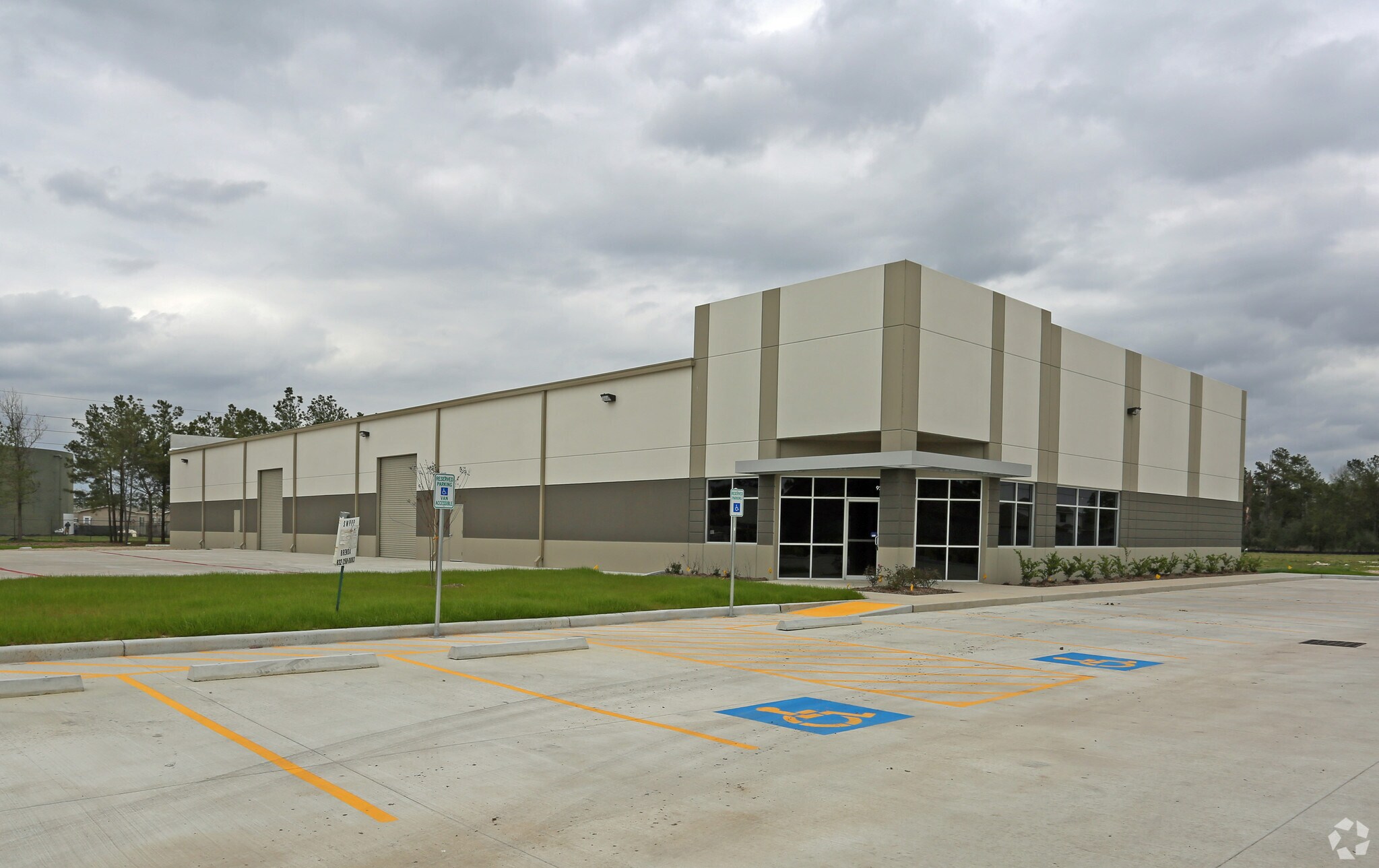 929 E Airtex Dr, Houston, TX for sale Primary Photo- Image 1 of 1