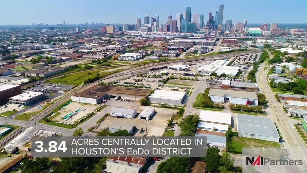 3300 Capitol St, Houston, TX for sale - Commercial Listing Video - Image 2 of 6