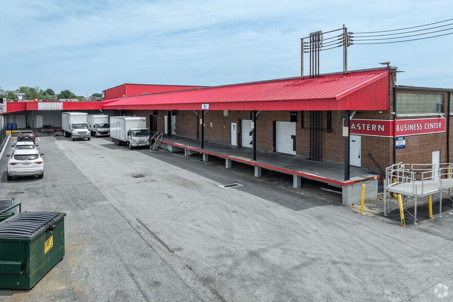 6801 Eastern Ave, Baltimore, MD for lease - Building Photo - Image 3 of 6