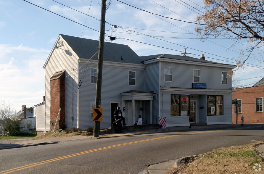 21500 Chesterfield Ave, South Chesterfield, VA 23803