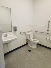 3320 Irvin Cobb Dr, Paducah, KY for sale Interior Photo- Image 2 of 8