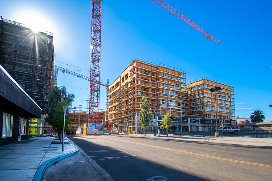 1200-1207 S 3rd St, Las Vegas, NV for lease - Building Photo - Image 2 of 11