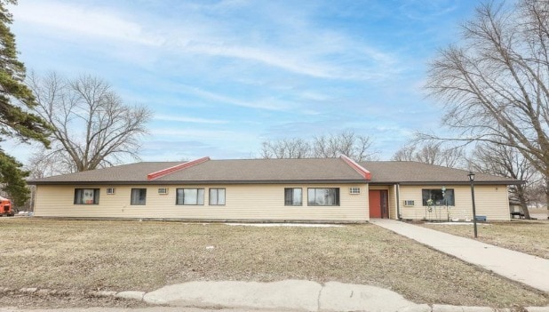 315 E Main St, Cyrus, MN for sale - Building Photo - Image 3 of 22