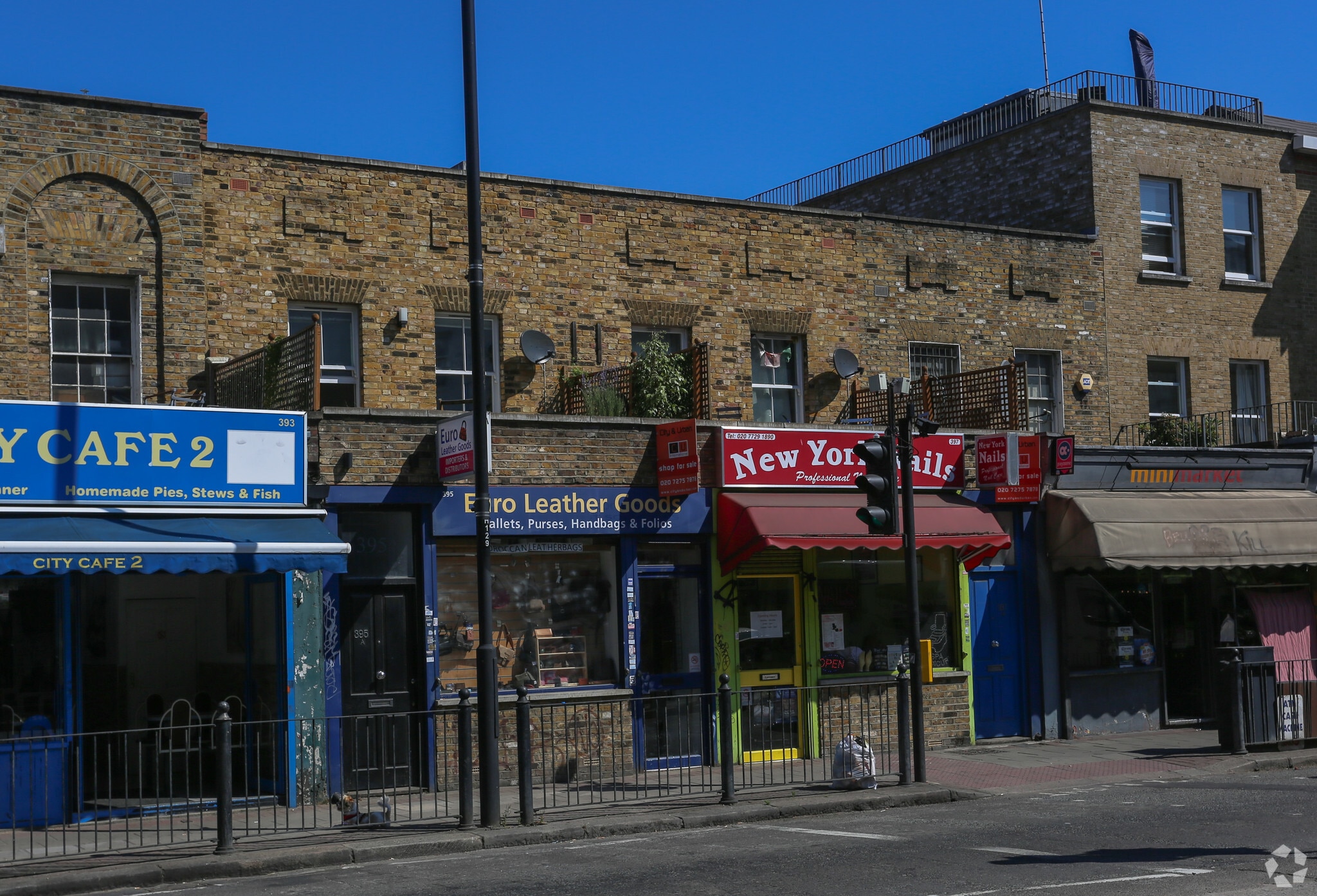 395-397 Hackney Rd, London for sale Primary Photo- Image 1 of 1
